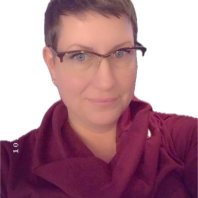 Stephanie Johnson, LICSW — founder of The Grounded Expat